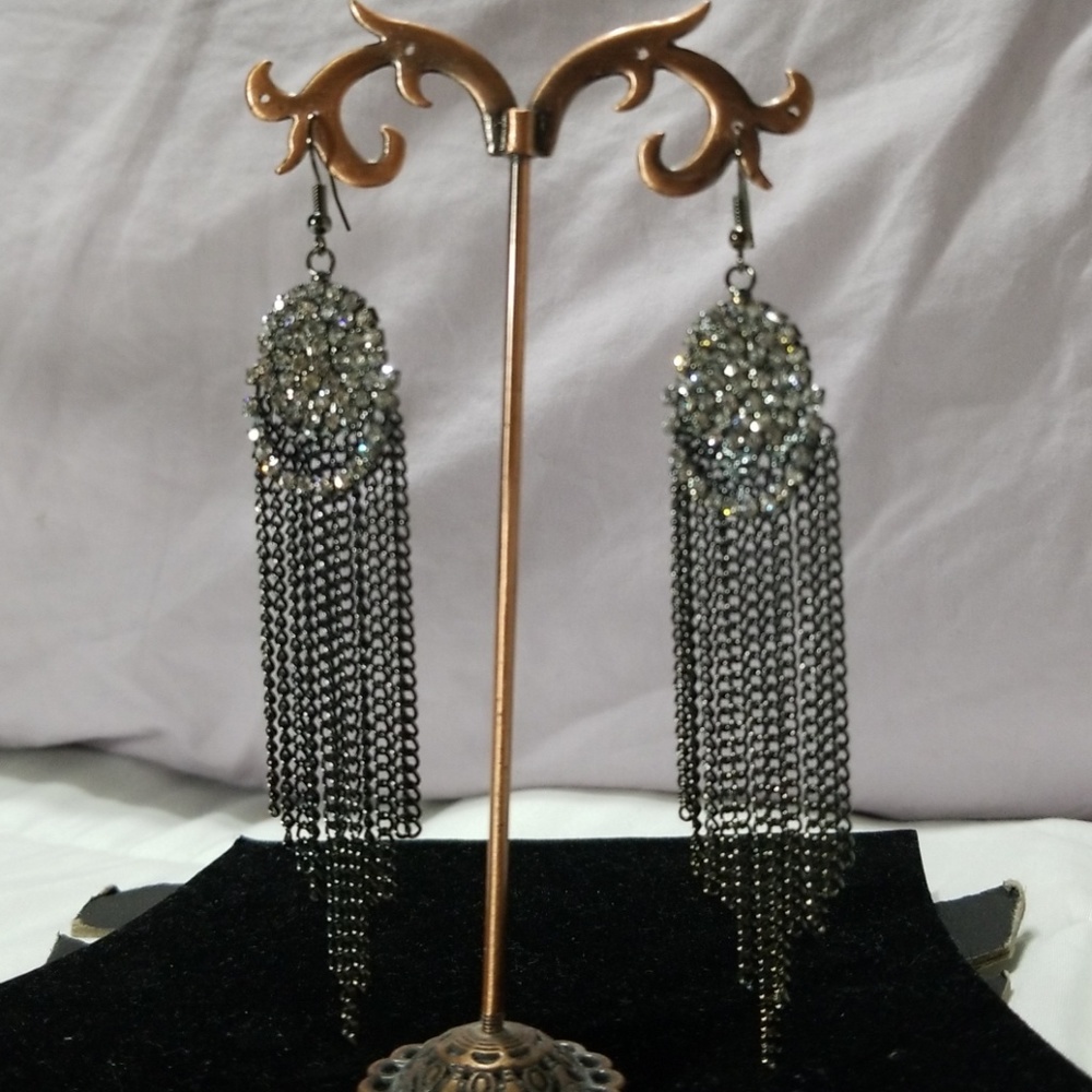 Chain earrings - Picture 2 of 5